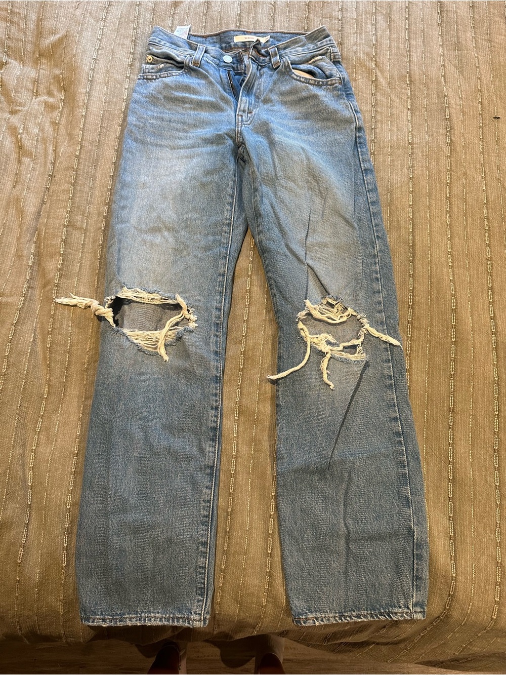 Levi Women's ‘94 Baggy Jeans - Medium Wash